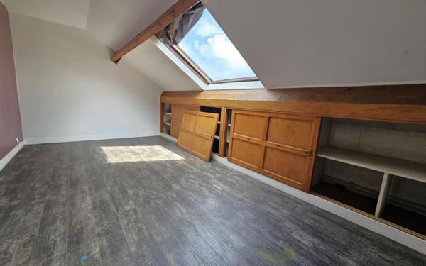 Appartement à vendre    4 pièces • 102 440 m2 Corbeil-Essonnes