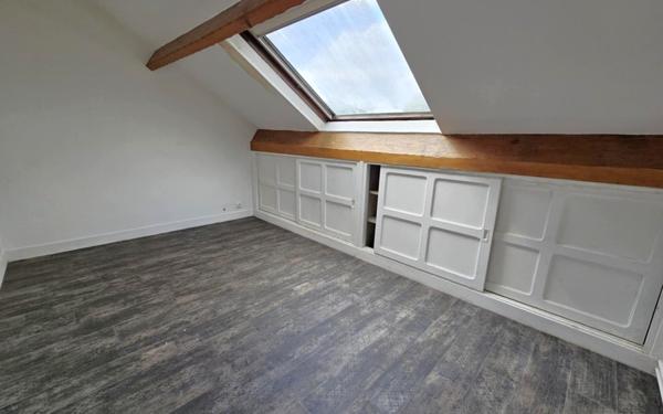 Appartement à vendre    4 pièces • 102 440 m2 Corbeil-Essonnes