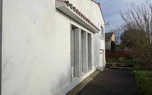 Maison à vendre    3 pièces •  Marennes