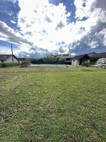 Maison d'habitation + parcelle de terrain constructible