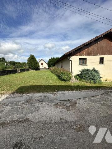 Maison d'habitation + parcelle de terrain constructible