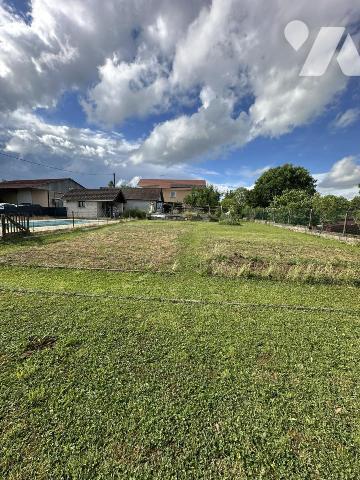 Maison d'habitation + parcelle de terrain constructible