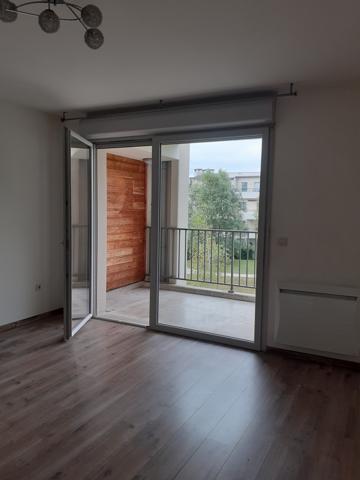 Appartement T3 situé Rue du Chemin Vert à REIMS secteur Pomm