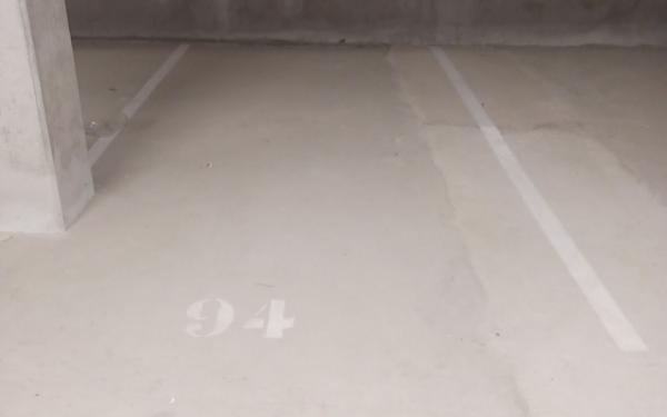 Stationnement à louer    Agde