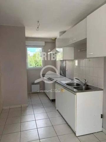 LA BAULE  GUEZY MAISON 3 CHAMBRES