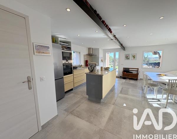 Maison à vendre 4 pièces 142 m² Bagnols-en-Forêt