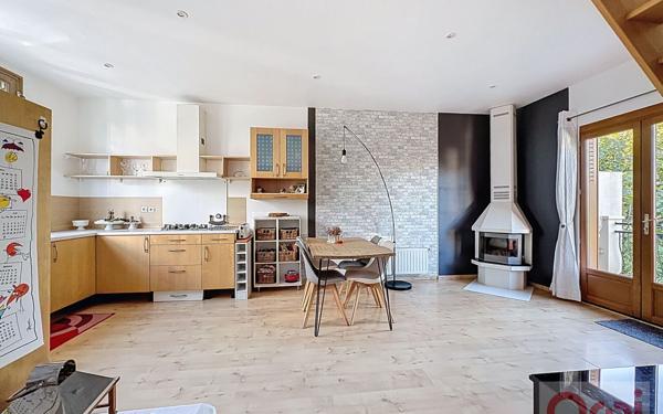 Maison à vendre    6 pièces • 94 m2 Malakoff