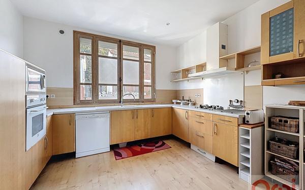 Maison à vendre    6 pièces • 94 m2 Malakoff