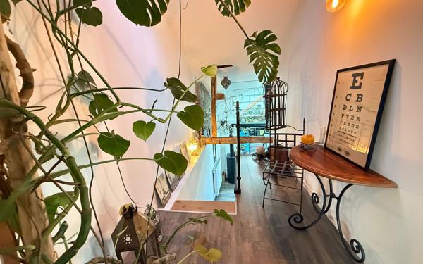 Maison à vendre    4 pièces •  Saint-Étienne-de-Saint-Geoirs