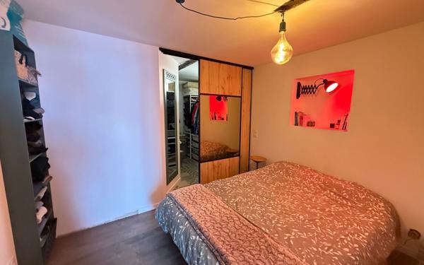 Maison à vendre    4 pièces •  Saint-Étienne-de-Saint-Geoirs