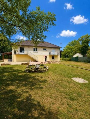 Maison à vendre 10 pièces de 192 m²