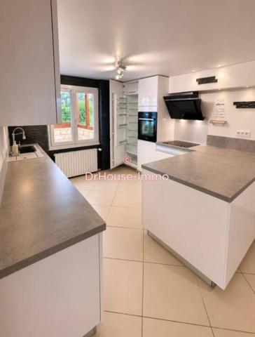 Maison à vendre 10 pièces de 192 m²