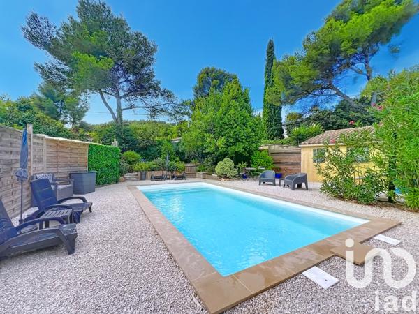 Maison à vendre 8 pièces 170 m² Saint-Mitre-les-Remparts