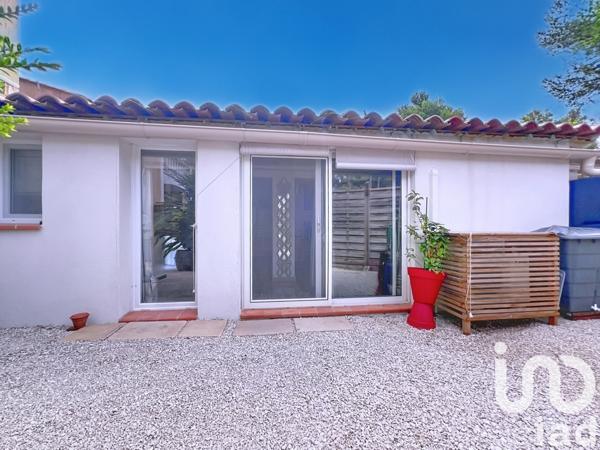 Maison à vendre 8 pièces 170 m² Saint-Mitre-les-Remparts