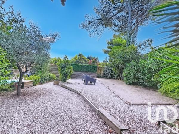 Maison à vendre 8 pièces 170 m² Saint-Mitre-les-Remparts