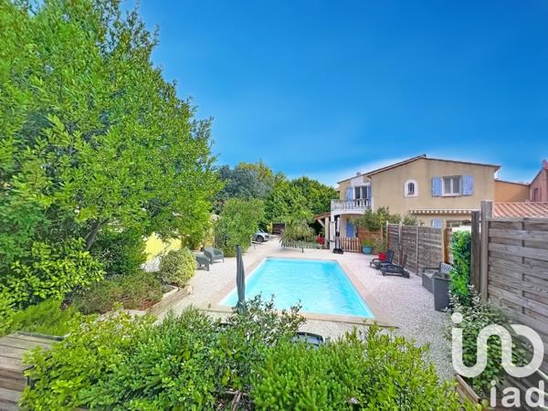 Maison à vendre 8 pièces 170 m² Saint-Mitre-les-Remparts