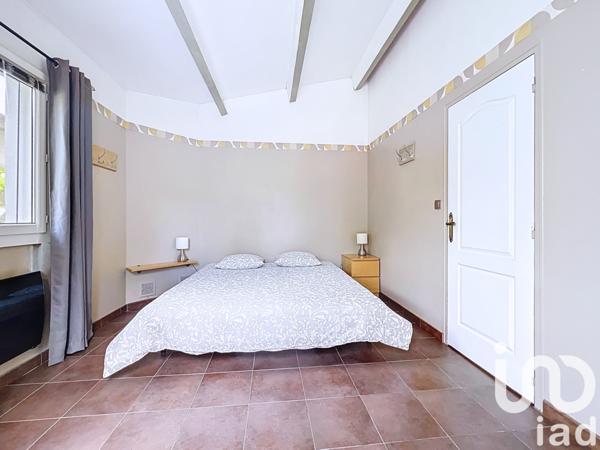 Maison à vendre 8 pièces 170 m² Saint-Mitre-les-Remparts