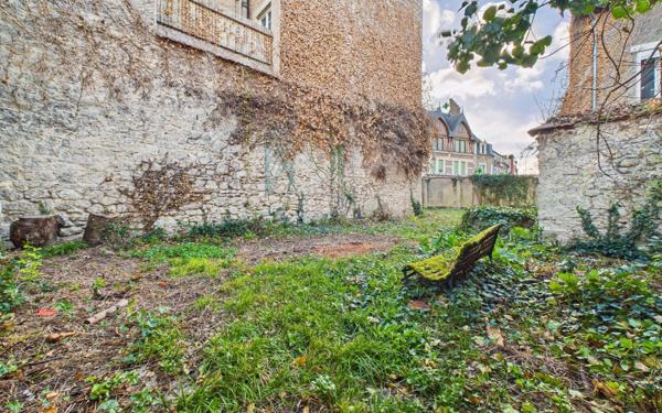 Terrain à vendre    Reims
