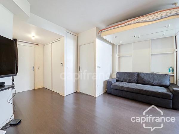Charmant studio - Thiais, à 1 min à pied du tram, place de stationnement – Idéal investisseur, primo-accédant ou profession libérale
