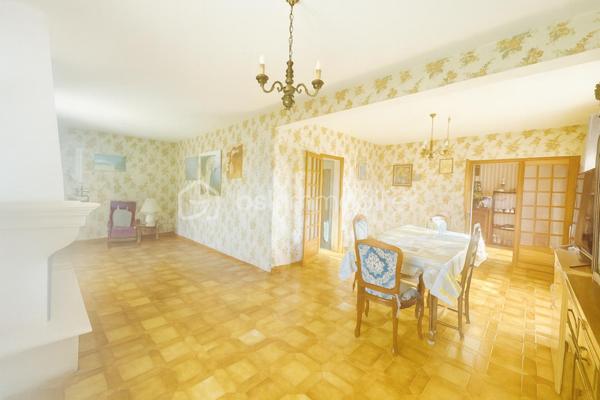 Maison de village de 165 m²