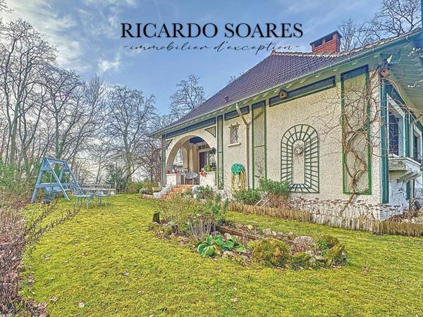 MAISON FAMILIALE 306 m2 / 5 CHAMBRES / 3 CUISINES / 3 SALONS / GARAGE DOUBLE / TERRAIN 14 580 m2