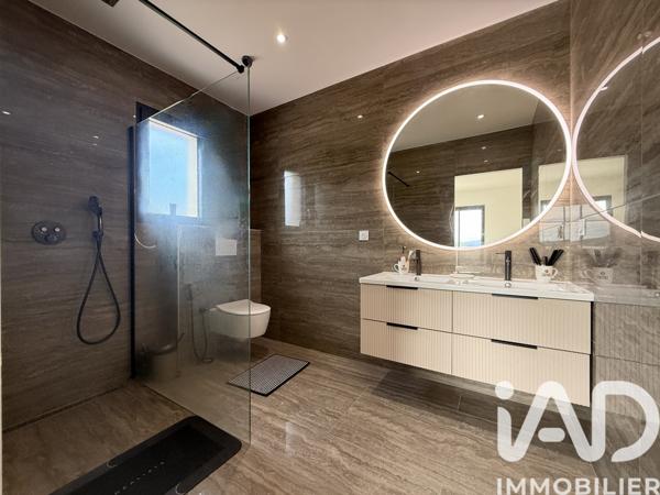 Maison à vendre 4 pièces 141 m² Saint-Martin-du-Var