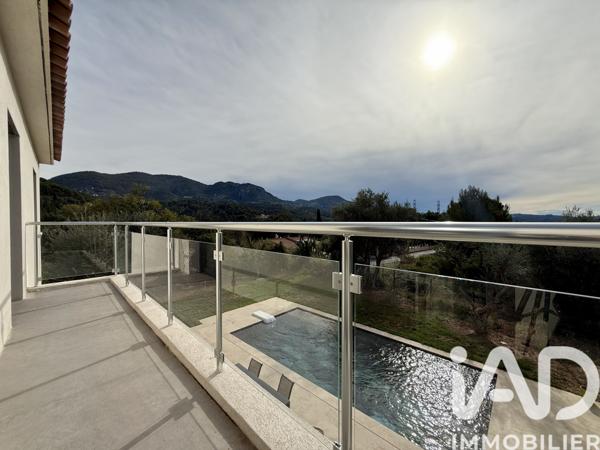 Maison à vendre 4 pièces 141 m² Saint-Martin-du-Var