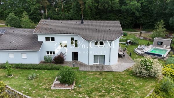 Maison
                                                                                                                                                                                                                                                                                                                        10 pièce(s)                                                                                                                                                                                                          4 chambre(s)                                                                                                                                                                                                          325  m²