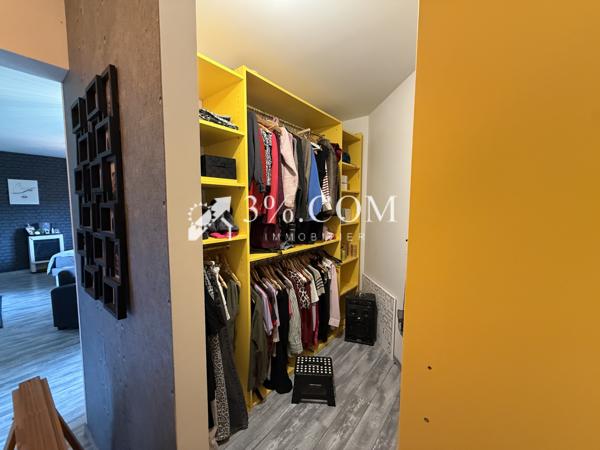 Maison
                                                                                                                                                                                                                                                                                                                        10 pièce(s)                                                                                                                                                                                                          4 chambre(s)                                                                                                                                                                                                          325  m²
