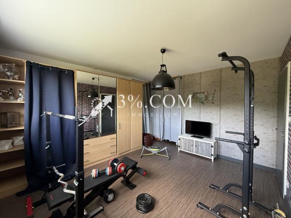 Maison
                                                                                                                                                                                                                                                                                                                        10 pièce(s)                                                                                                                                                                                                          4 chambre(s)                                                                                                                                                                                                          325  m²