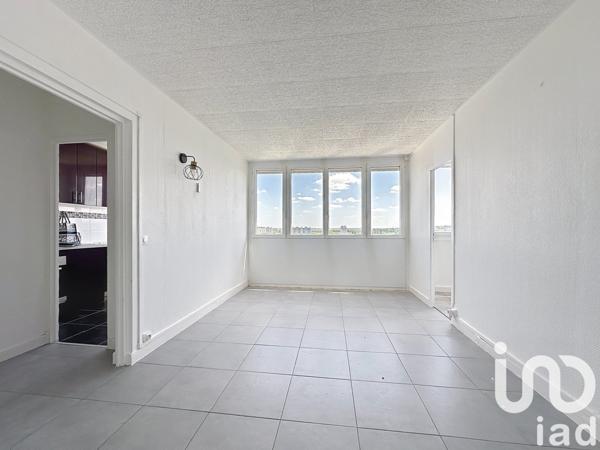 Appartement 2 pièces de 41 m² à Orly (94310)