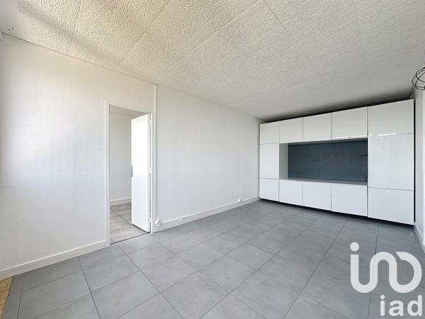 Appartement 2 pièces de 41 m² à Orly (94310)