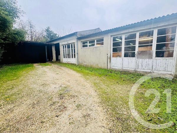 Maison à vendre  2 pièces - 150 m2 SOYAUX - 16