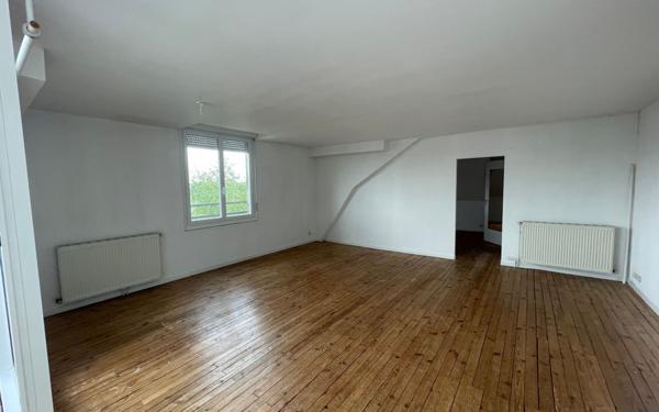 Appartement à louer    2 pièces • 52 m2 Saint-Junien