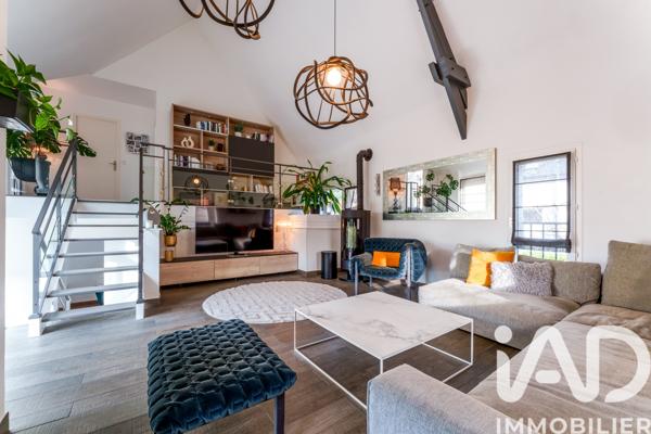 Maison à vendre 6 pièces 144 m² Saint-Cyr-sur-Loire