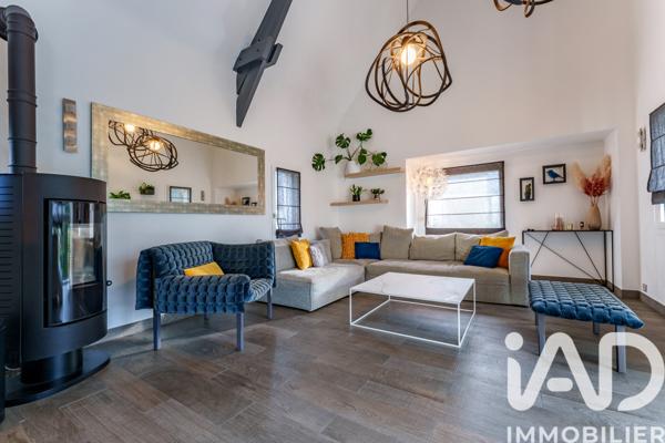 Maison à vendre 6 pièces 144 m² Saint-Cyr-sur-Loire