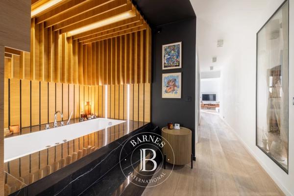 Paris 3ème, Appartement 2 Chambres -  79 m² à vendre