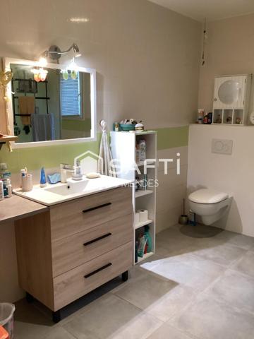 MAISON DE 130 M², TERRAIN DE 3984 m² ENDROIT TRES CALME