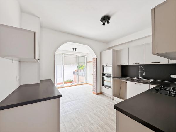 ANGERS SECTEUR GARE – LÉTANDUÈRE – MAISON 150 M² – TERRASSES – GARAGE – FORT POTENTIEL
