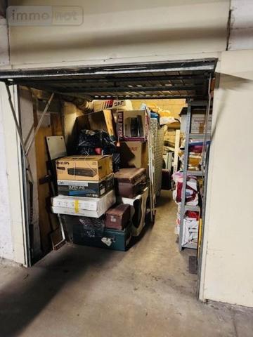 Garage - Parking à vendre à Neuilly-sur-Seine dans les Hauts-de-Seine (92200), ref : 92010-1303