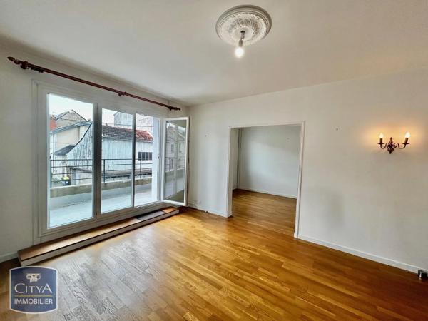Appartement à louer 3 pièces 78.17m² Tours (37000)