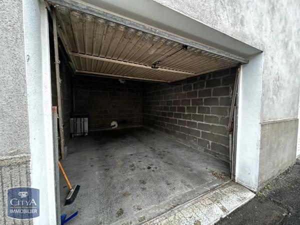 Appartement à louer 3 pièces 78.17m² Tours (37000)