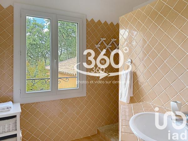 Maison à vendre 11 pièces 285 m² Cuers