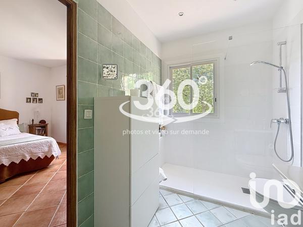 Maison à vendre 11 pièces 285 m² Cuers