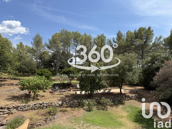 Maison à vendre 11 pièces 285 m² Cuers