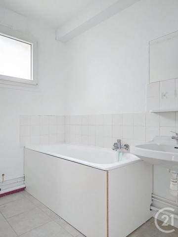 Appartement F4 à vendre  4 pièces - 70,80 m2 ST MICHEL SUR ORGE - 91