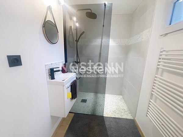 MORANGIS : maison individuelle et familiale avec sous-sol total située au blés d'or