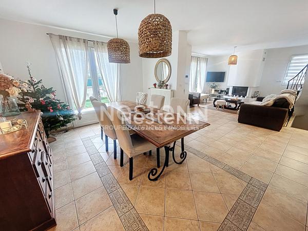 MORANGIS : maison individuelle et familiale avec sous-sol total située au blés d'or