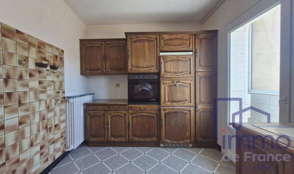 Appartement 4 pièces                                        - 42000 Saint-Étienne Réf : 2855-CIFVFOREZVELAY
