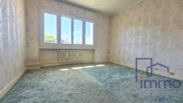 Appartement 4 pièces                                        - 42000 Saint-Étienne Réf : 2855-CIFVFOREZVELAY
